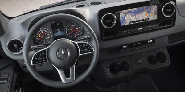 Mercedes Benz prepara todo para la llegada del Sprinter Van 2019