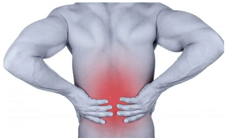 hombre con dolor de ciática